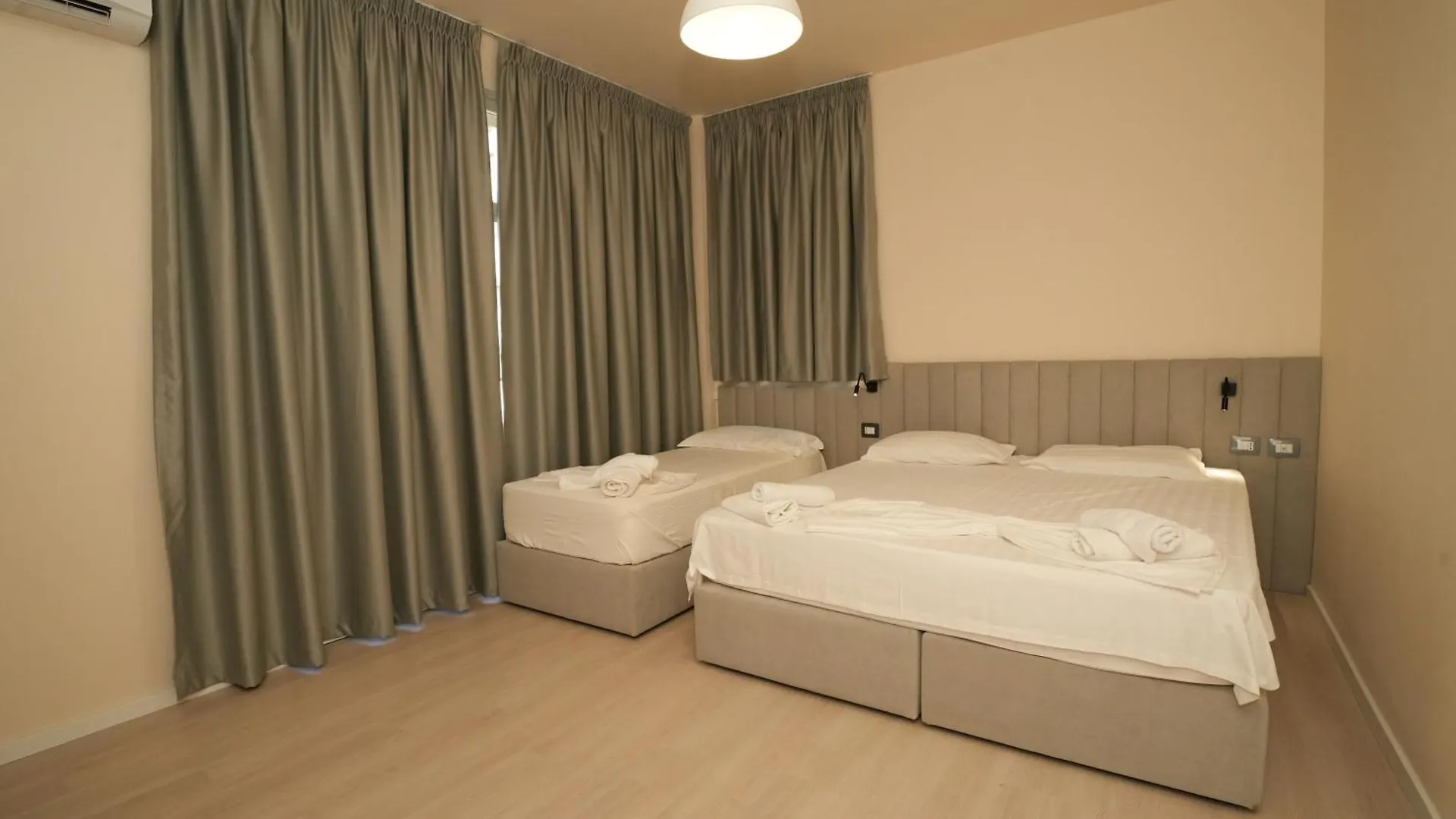 Sunset Hotel Škalngur